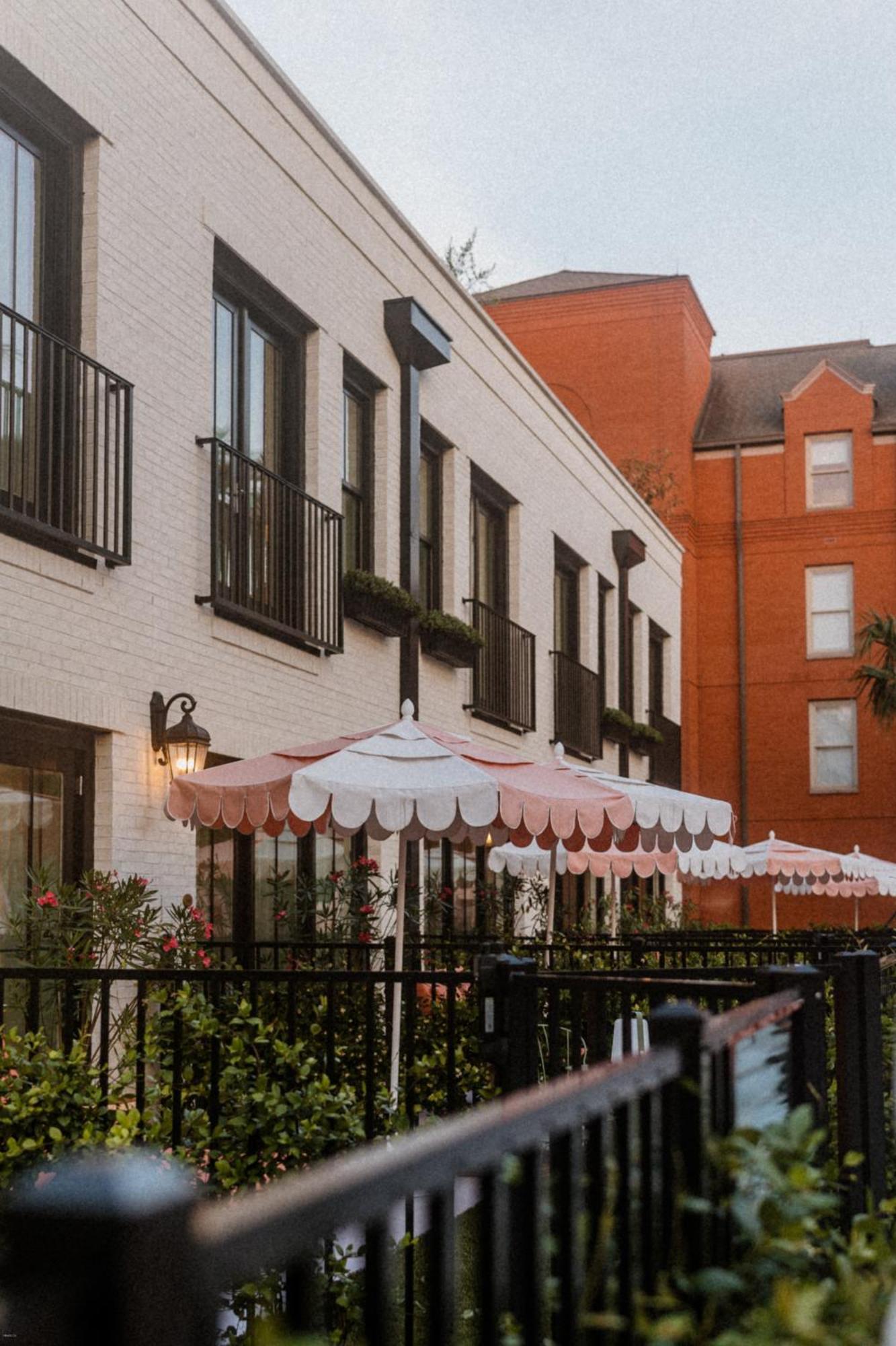 Hotel Bardo Savannah Exterior photo